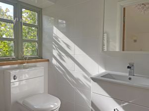 Photo 28- click for photo gallery